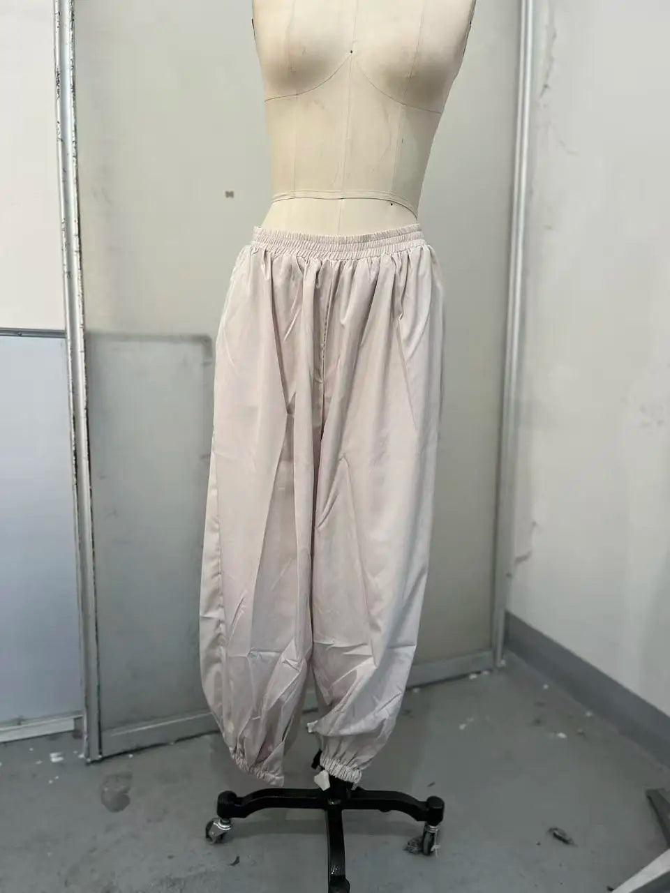 Low-Rise Lantern Pant Striped Vest 3-Piece Set